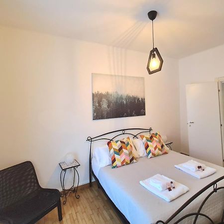 Flavel Colosseo Apartamento Roma Exterior foto